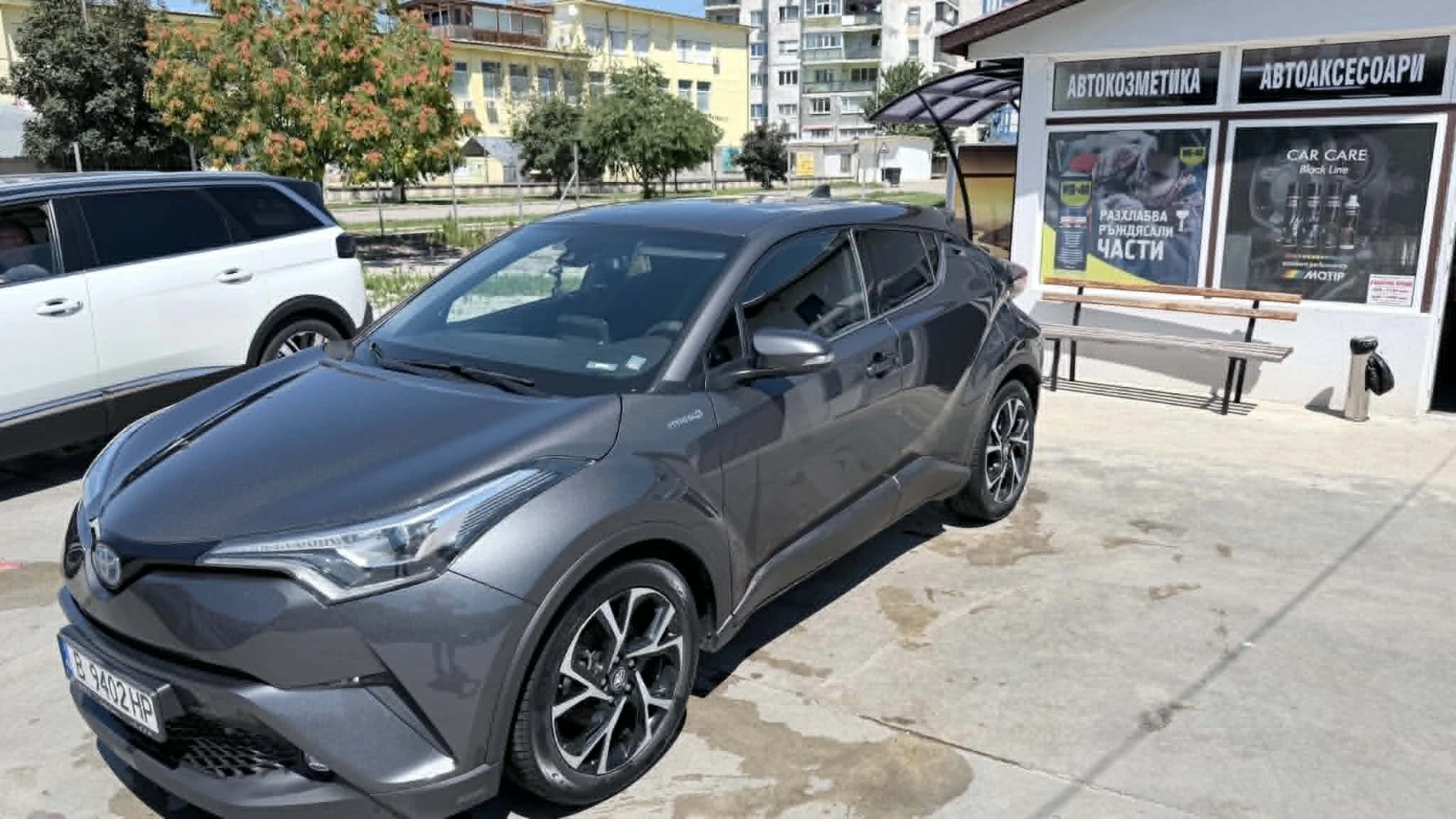 Toyota C-HR, снимка 3 - Автомобили и джипове - 55424985