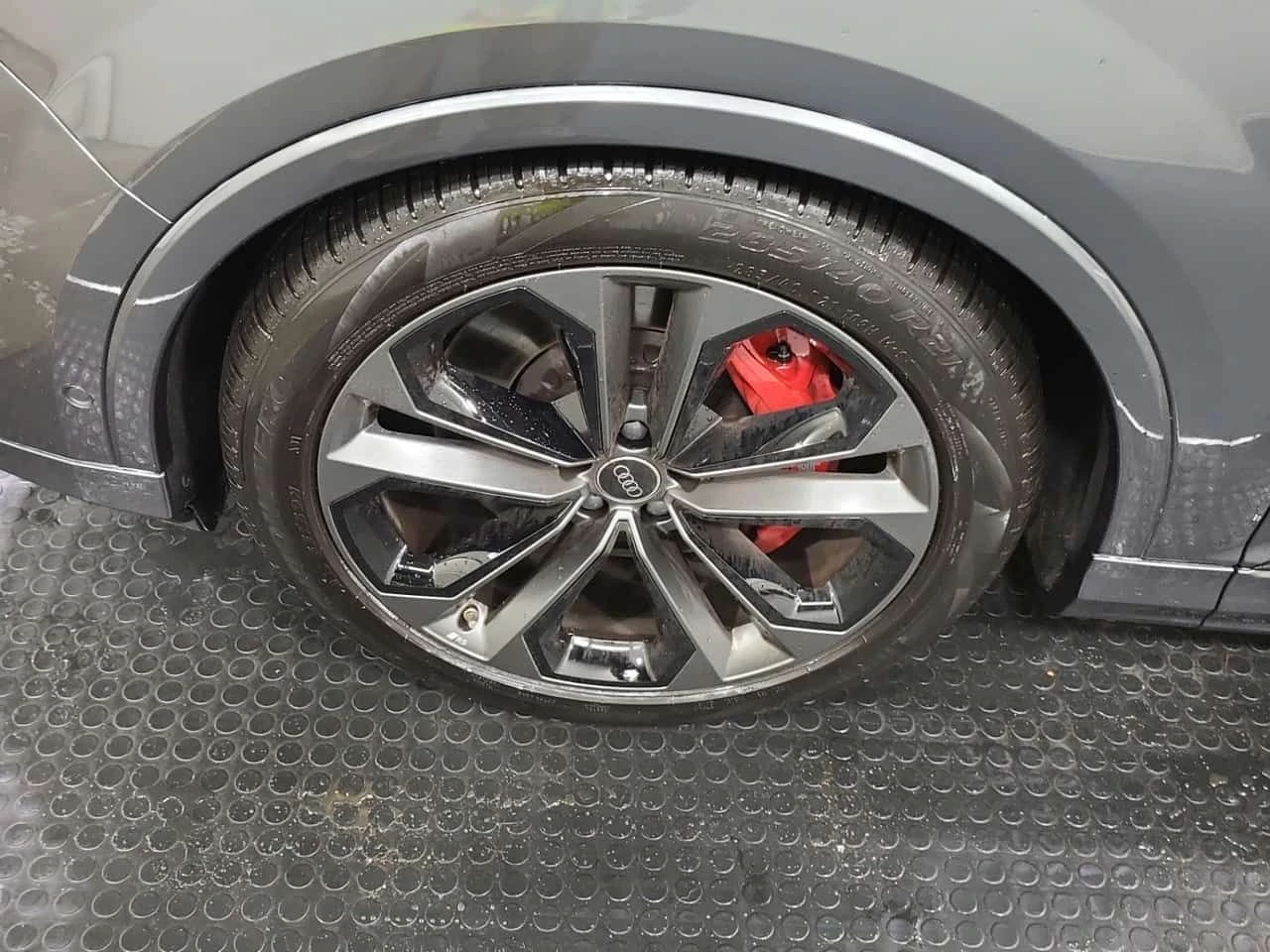 Audi SQ7 4.0 TFSI QUATTRO / MATRIX / DISTRONIC / 360 / 2 КЛ, снимка 7 - Автомобили и джипове - 55662468
