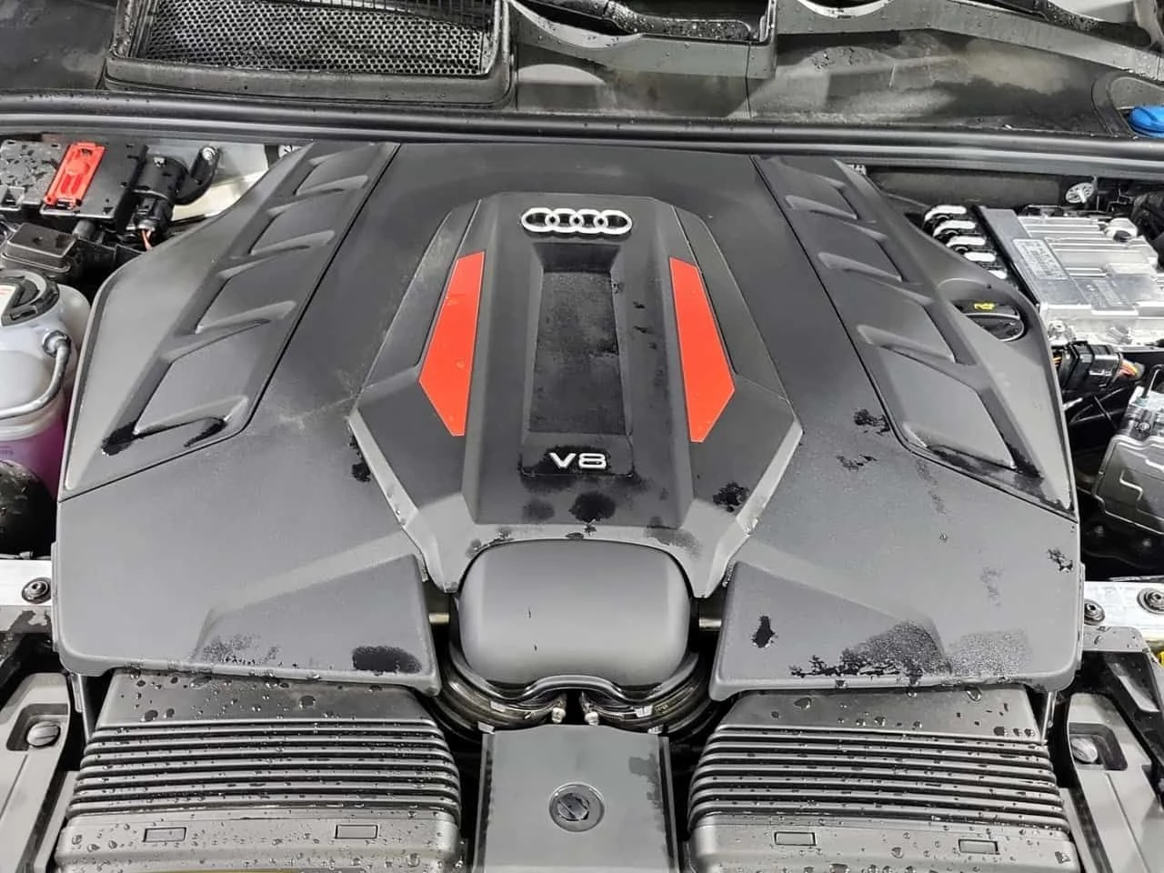 Audi SQ7 4.0 TFSI QUATTRO / MATRIX / DISTRONIC / 360 / 2 КЛ, снимка 17 - Автомобили и джипове - 55662468