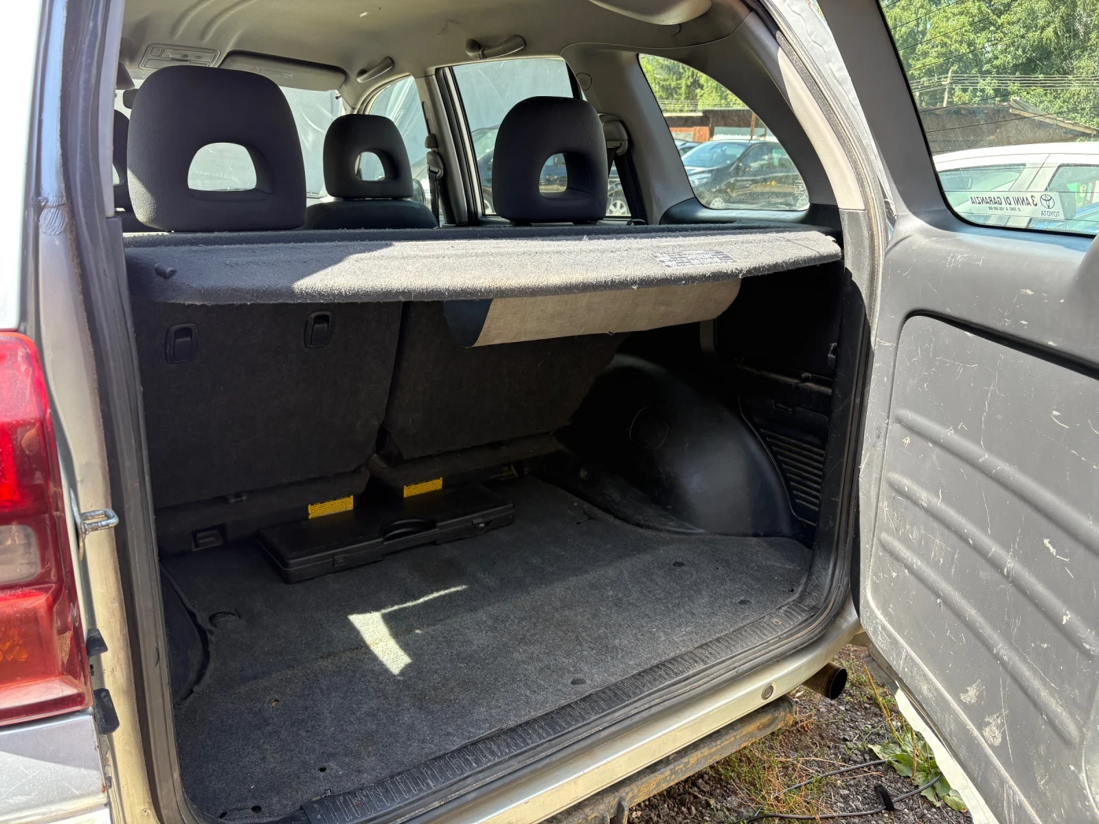 Toyota Rav4, снимка 8 - Автомобили и джипове - 55876578