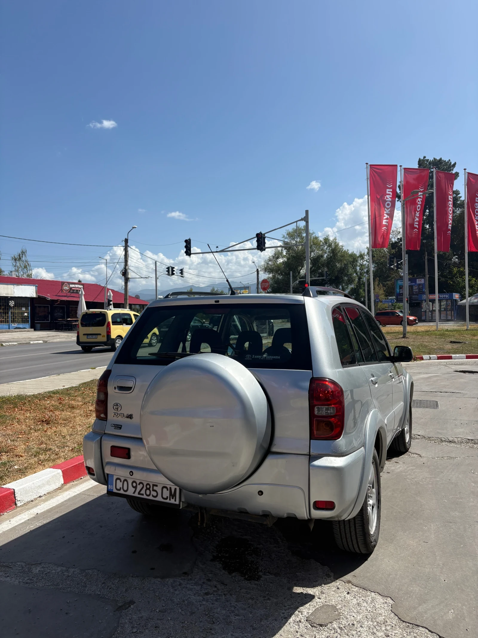 Toyota Rav4, снимка 2 - Автомобили и джипове - 55876578