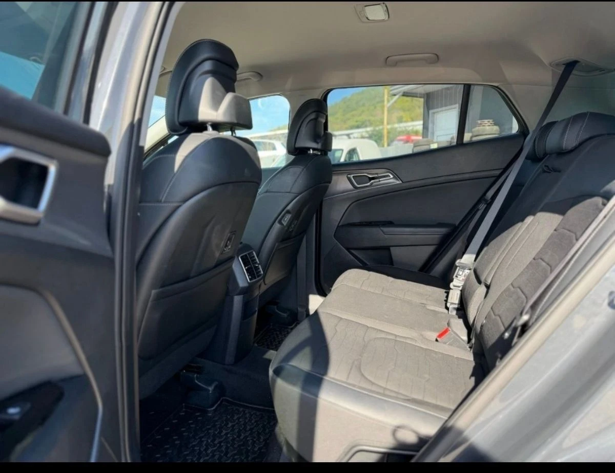 Kia Sportage, снимка 5 - Автомобили и джипове - 56506631