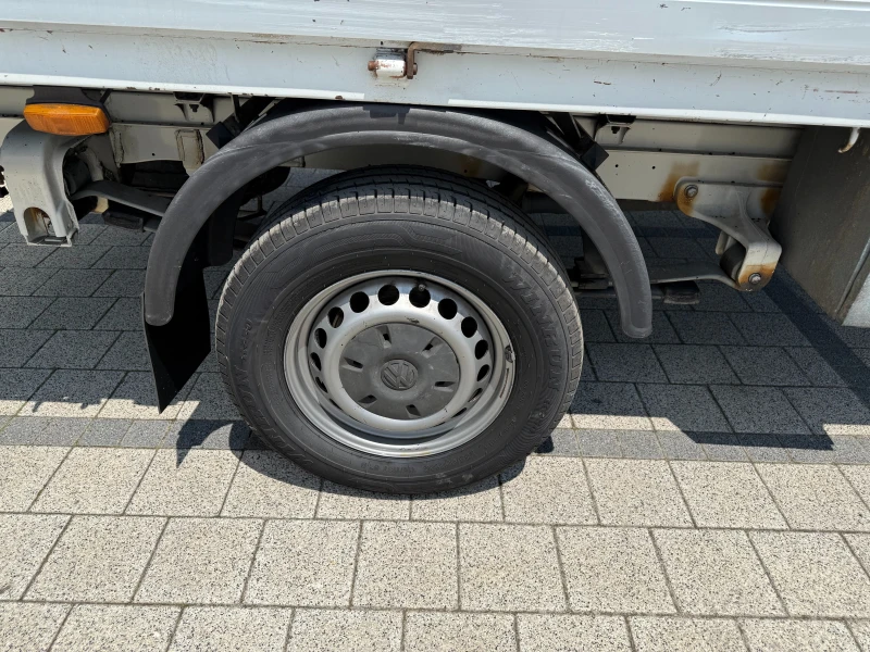 VW Crafter 2.5TDI Клима 4.30м. , снимка 8 - Бусове и автобуси - 51716666