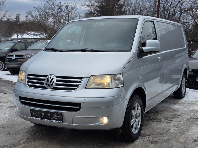 VW Transporter ДЪЛГА БАЗА 2.5 TDI 131 К.С. НАВИ / КАМЕРА
