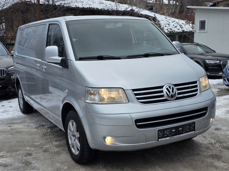 VW Transporter ДЪЛГА БАЗА 2.5 TDI 131 К.С. НАВИ / КАМЕРА, снимка 2 - Бусове и автобуси - 53196363