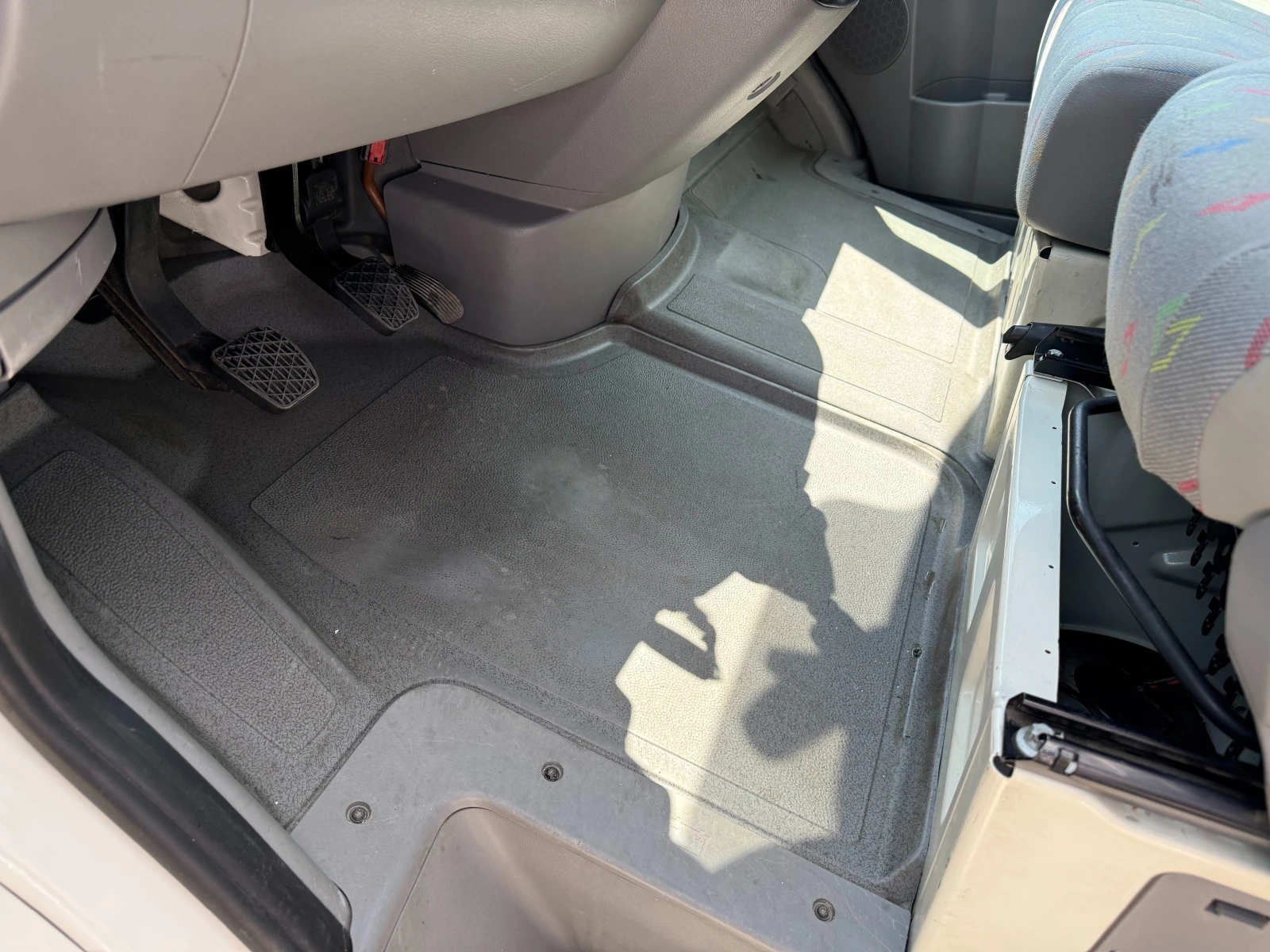 VW Crafter 2.5TDI  4.30.  | Mobile.bg   13