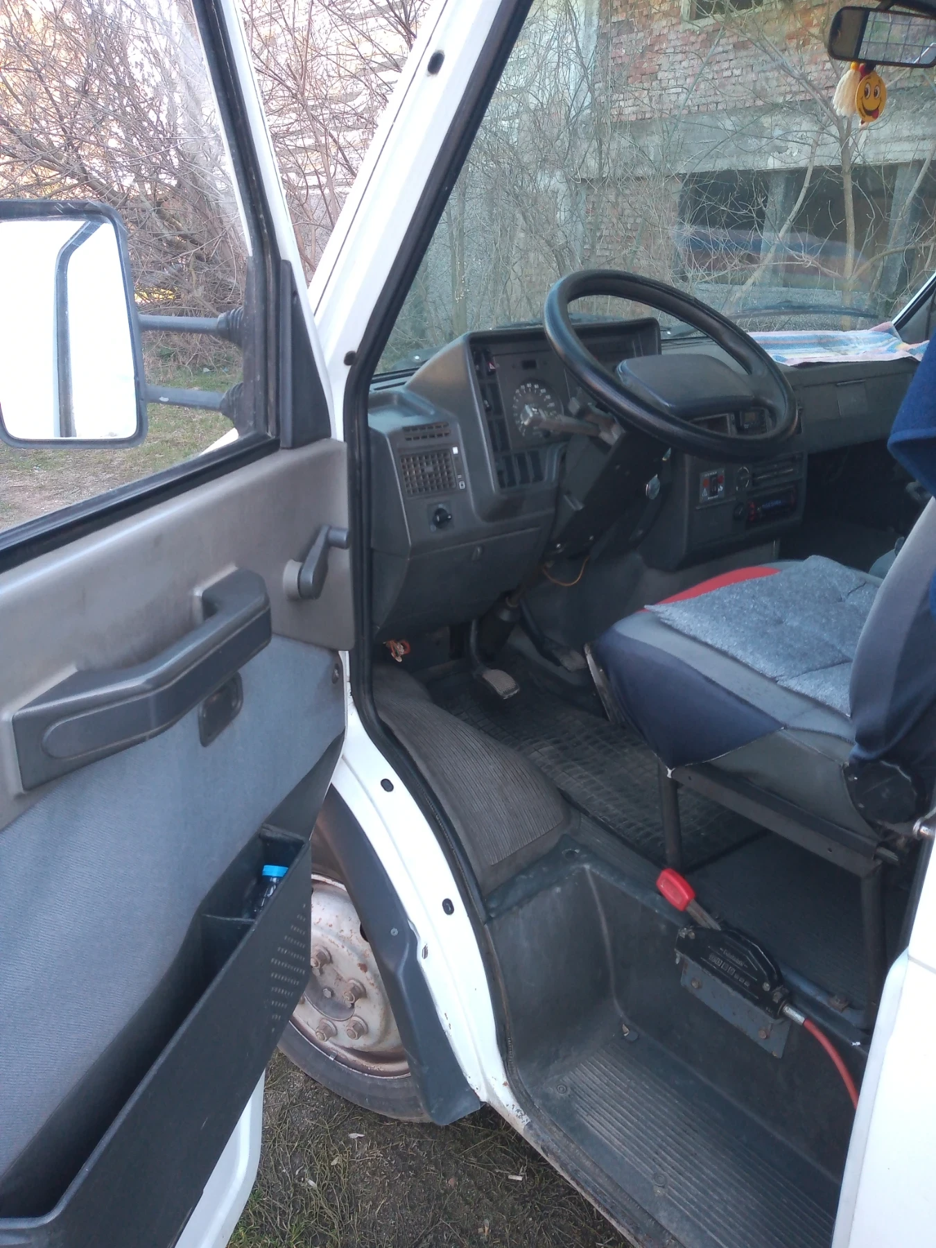 Iveco 3512 2.8 120кс., снимка 11 - Бусове и автобуси - 53800840