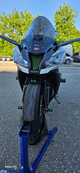  Kawasaki Zx