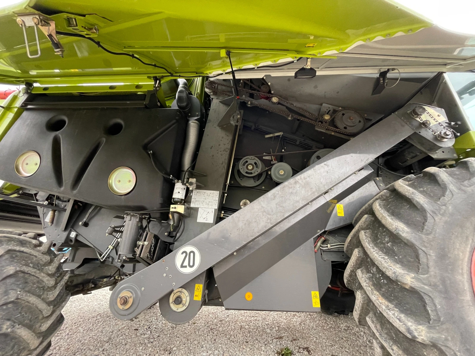 Комбайн Claas TUCANO 440 - изображение 6