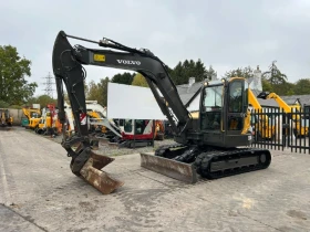Багер Volvo ECR88D