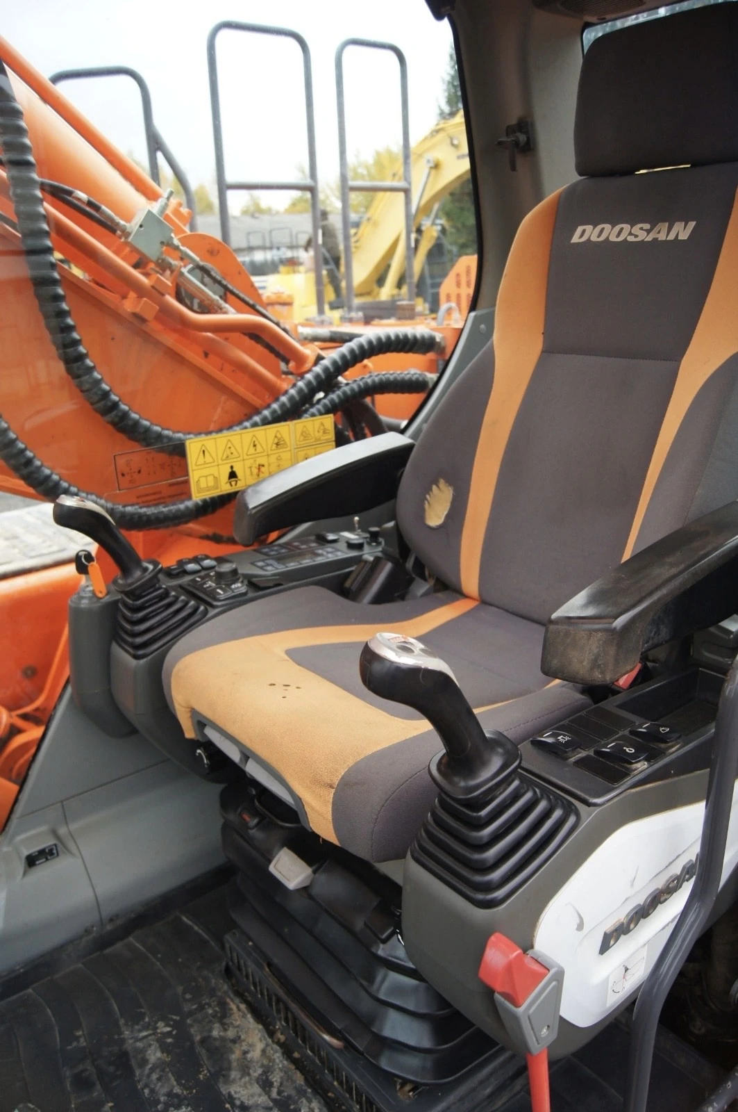 Багер DOOSAN DX 255 LC-3 ЛИЗИНГ - изображение 8