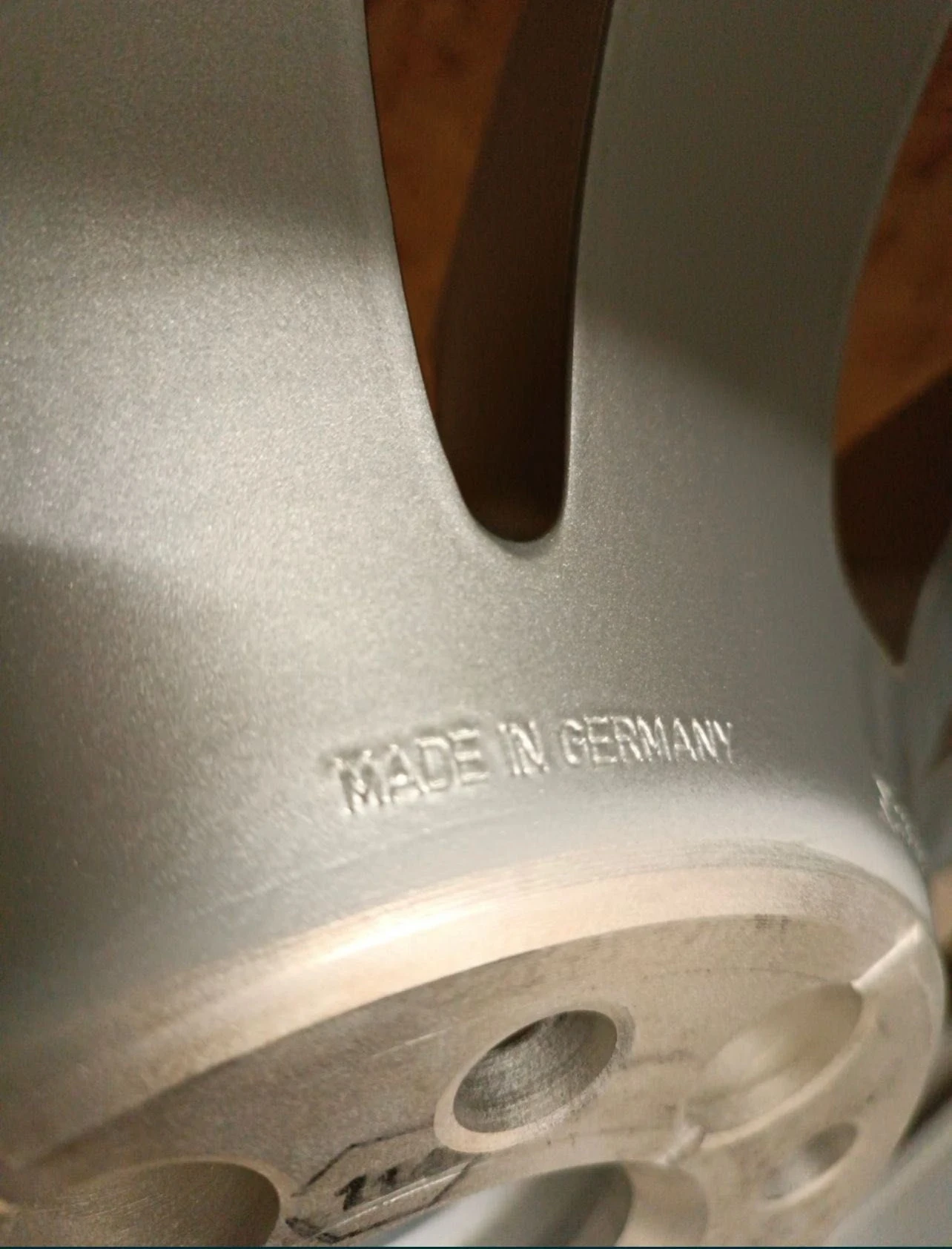 ���� � ������ 265/40R20 �� Audi A8 | Mobile.bg � ����������� 3