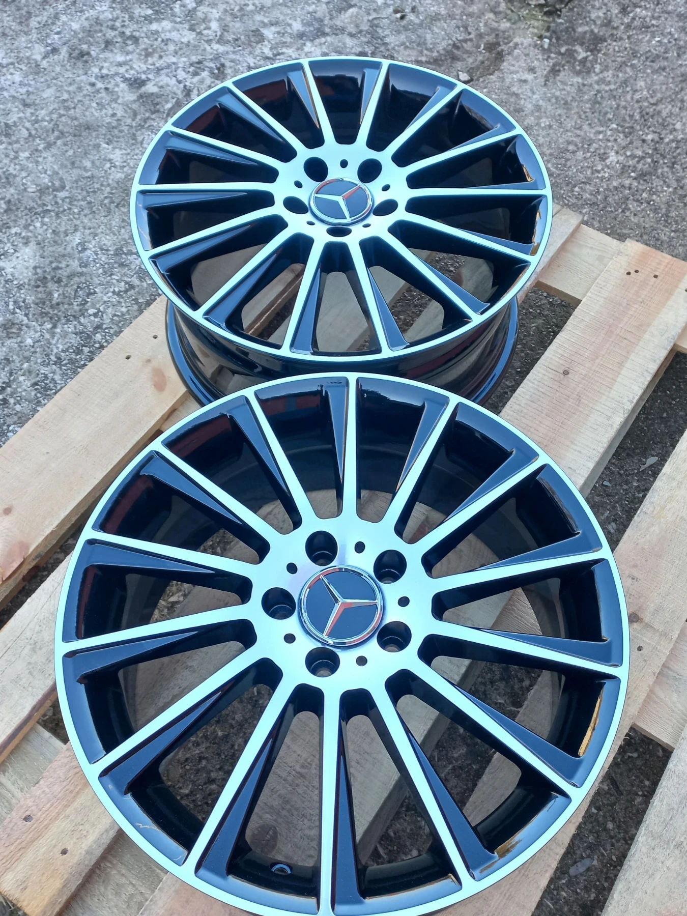Джанти за Mercedes-Benz, снимка 3 - Гуми и джанти - 55657794