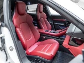 Porsche Taycan  4 Cross Turismo AWD /CARFAX/От Представителство , снимка 16
