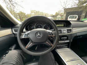 Mercedes-Benz E 220 LIMITED*GOLD*EDITION*КОЖА*, снимка 17 - Автомобили и джипове - 42208724