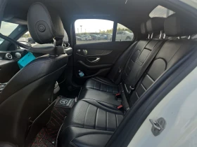 Обява за продажба на Mercedes-Benz C 400 4MATIC * CARFAX * АвтоКредит * Цена до България*  ~26 500 лв. - изображение 8