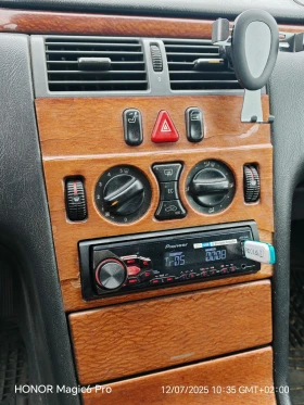 Mercedes-Benz E 250 E250 TD , снимка 10