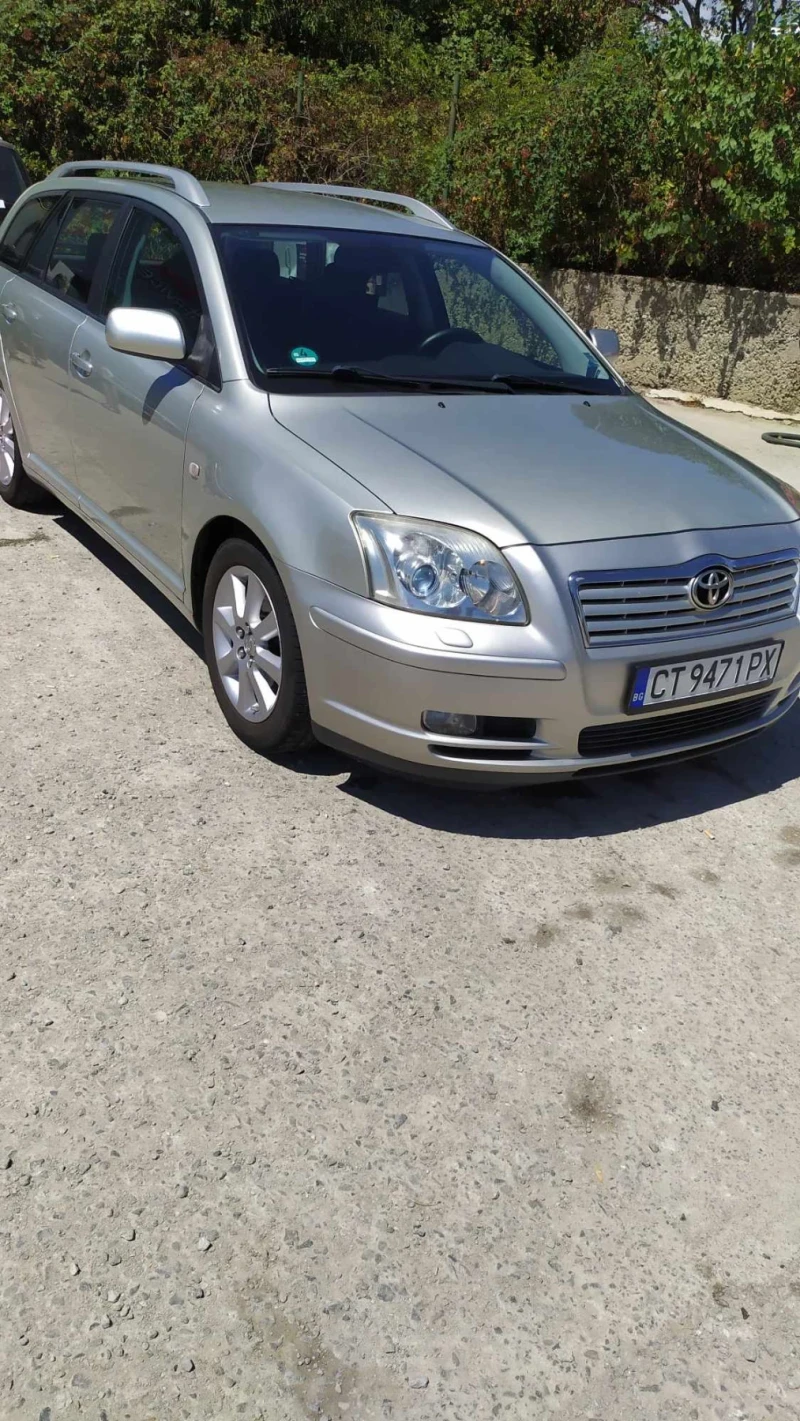 Toyota Avensis 1.8 газ/печка, снимка 2 - Автомобили и джипове - 47340298