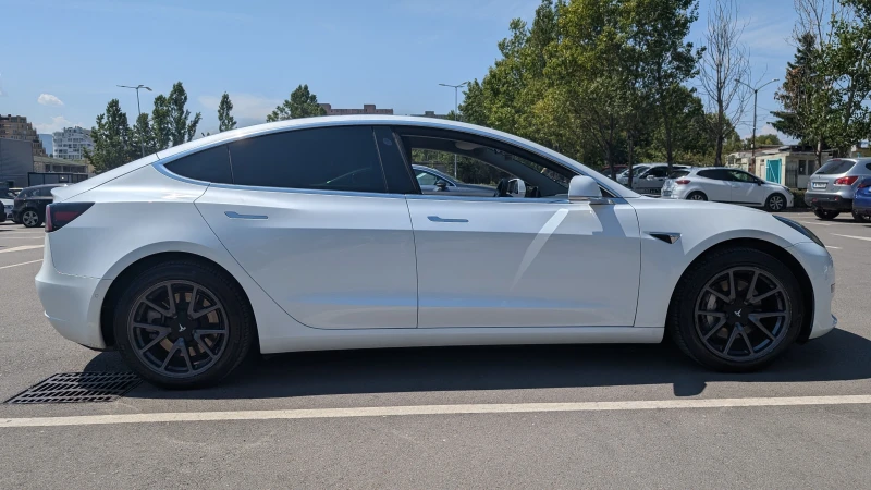 Tesla Model 3 LongRange 4х4 Европейска!, снимка 6 - Автомобили и джипове - 48274215