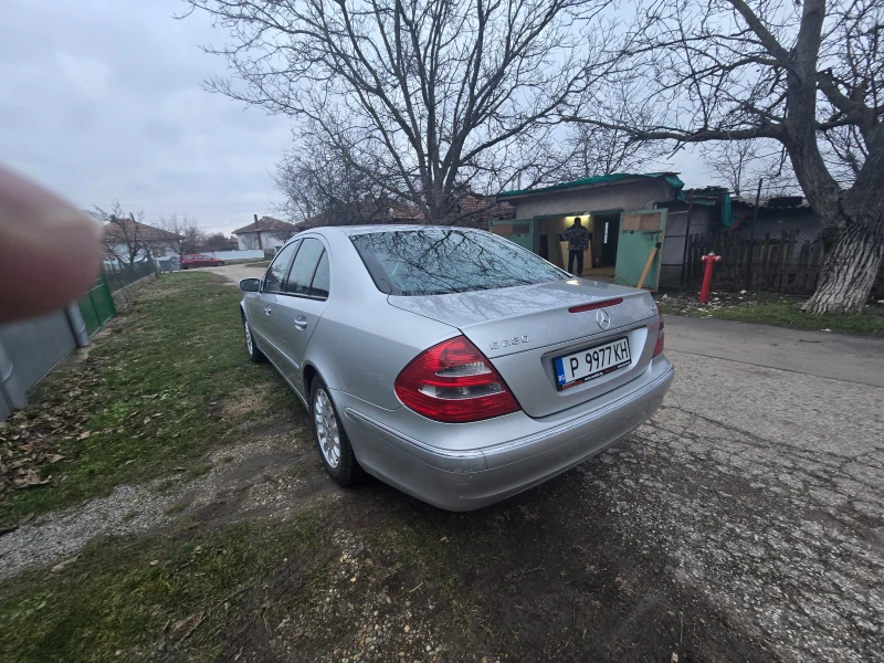 Mercedes-Benz E 280, снимка 4 - Автомобили и джипове - 48626094