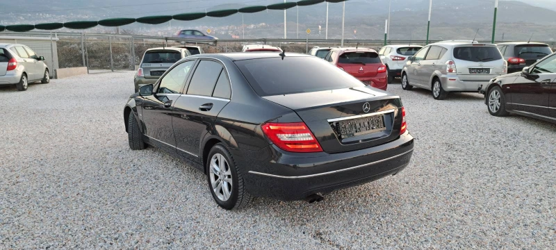 Mercedes-Benz C 180 i 156kc Автомат, снимка 5 - Автомобили и джипове - 49014538