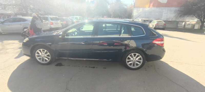 Renault Laguna 2.0/16V, снимка 2 - Автомобили и джипове - 49552338