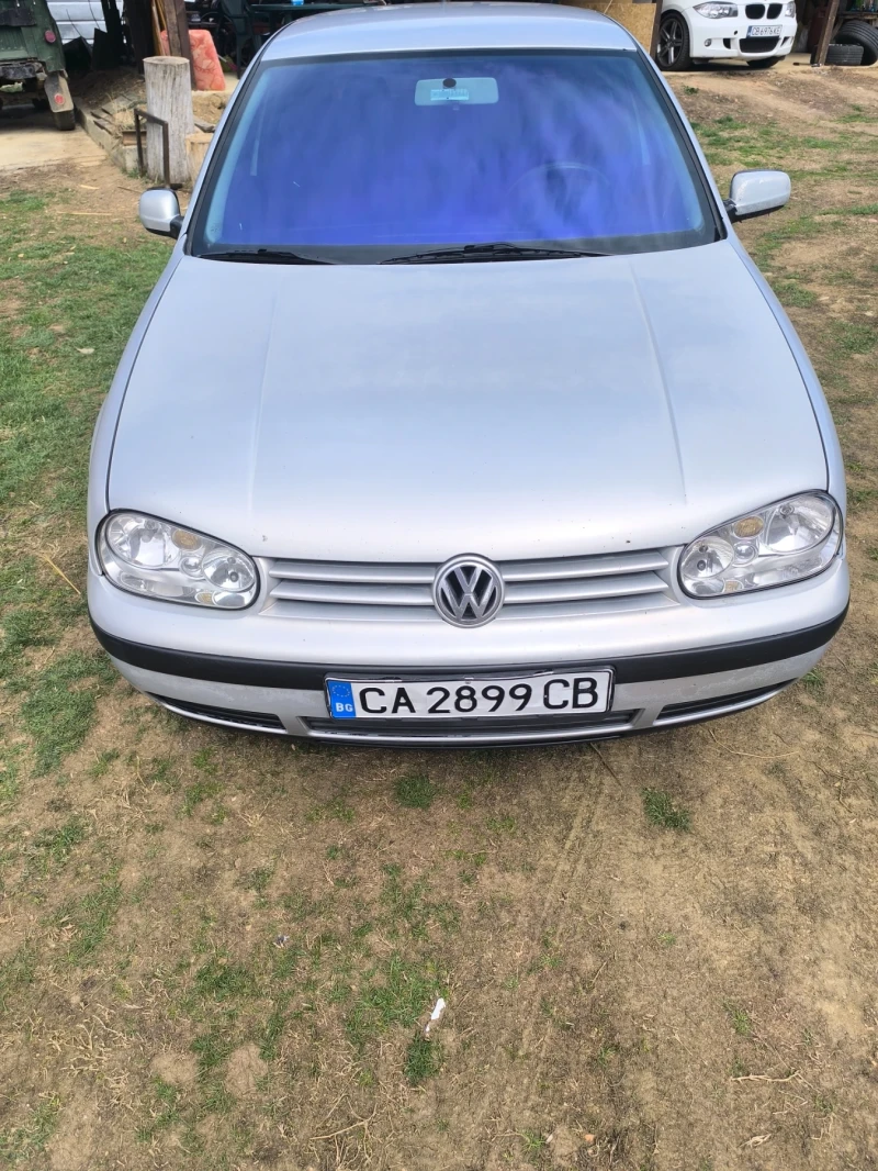 VW Golf, снимка 4 - Автомобили и джипове - 49594943