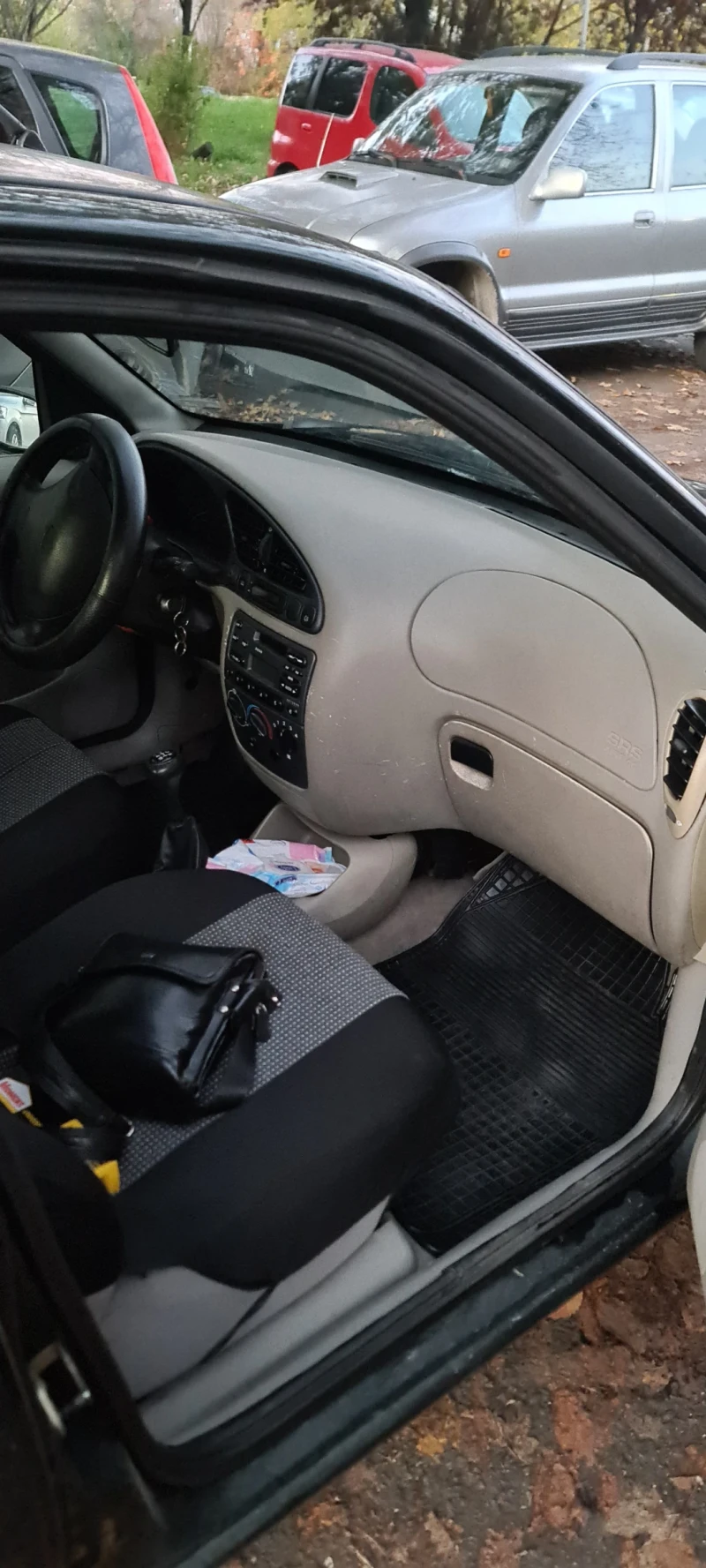 Ford Fiesta, снимка 6 - Автомобили и джипове - 52438356