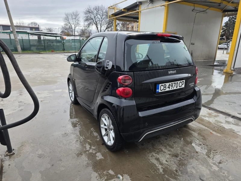 Smart Fortwo Electric , снимка 5 - Автомобили и джипове - 52643087