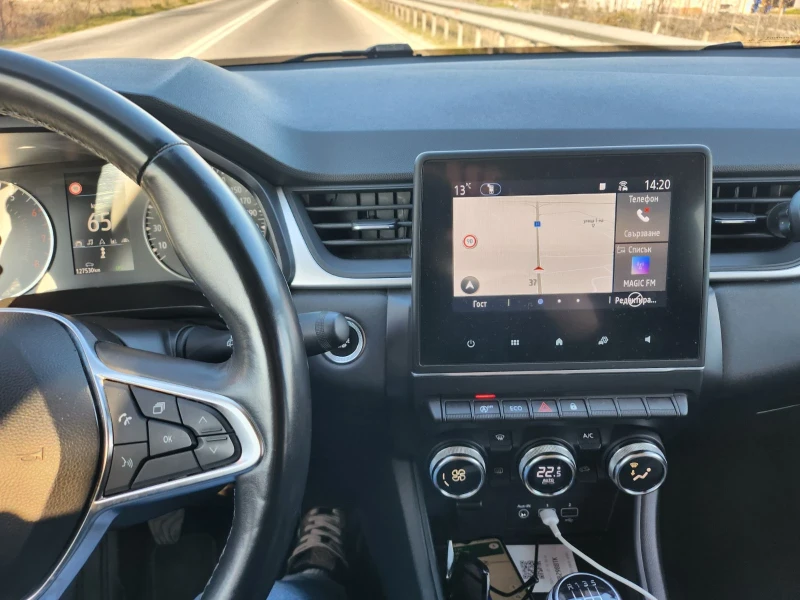 Renault Captur 1.0 LPG, снимка 8 - Автомобили и джипове - 52806342