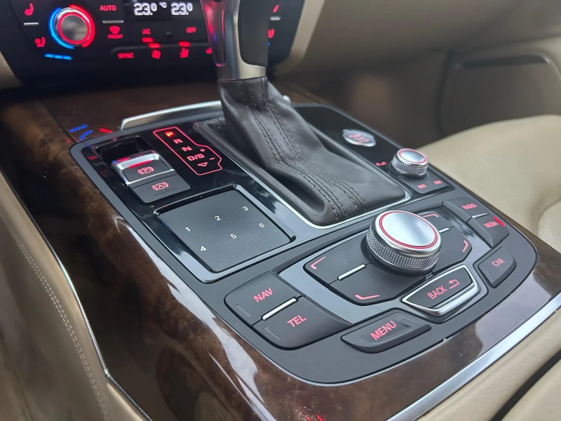 Audi A6 3000 TFSI, снимка 13 - Автомобили и джипове - 52817307