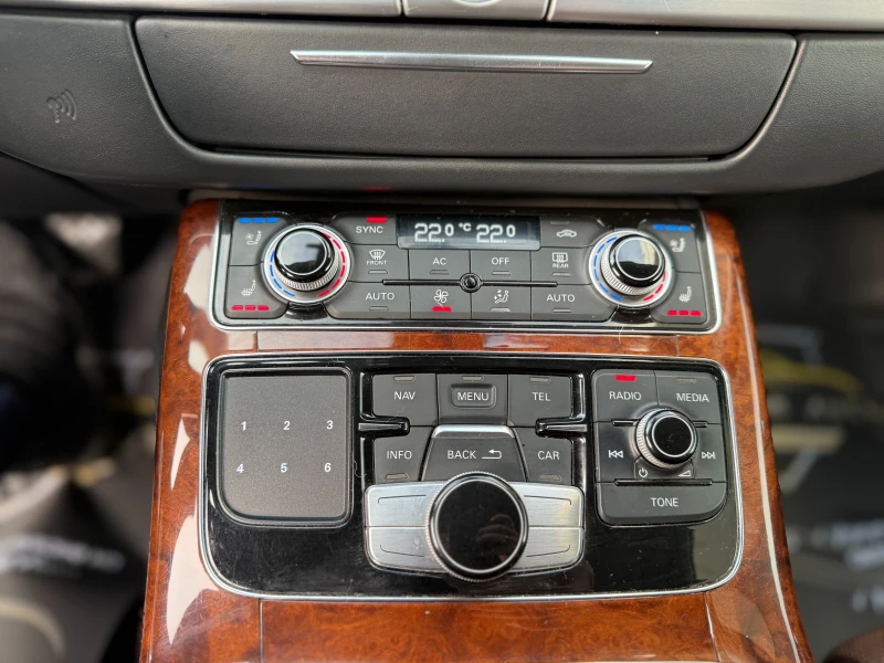 Audi A8 6 МЕСЕЦА ГАРАНЦИЯ/4.2TDI 351к.с. Всички Екстри, снимка 13 - Автомобили и джипове - 52882385