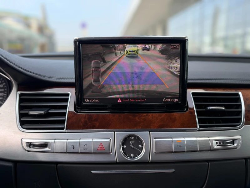 Audi A8 6 МЕСЕЦА ГАРАНЦИЯ/4.2TDI 351к.с. Всички Екстри, снимка 11 - Автомобили и джипове - 52882385