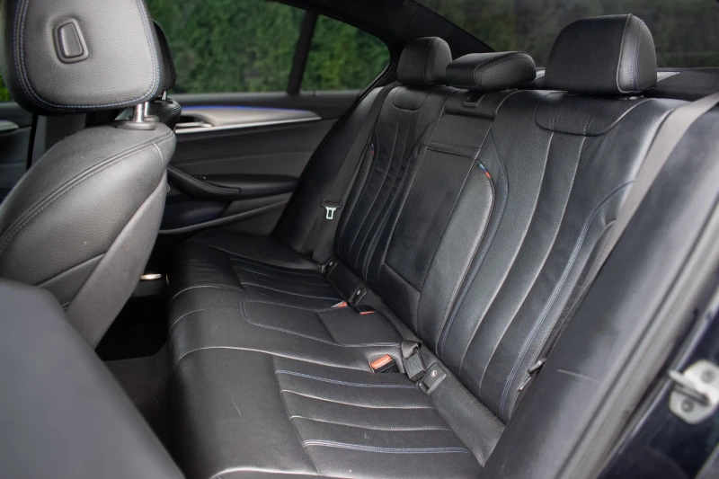 BMW 540 M Performance Stage 2, снимка 12 - Автомобили и джипове - 53155344