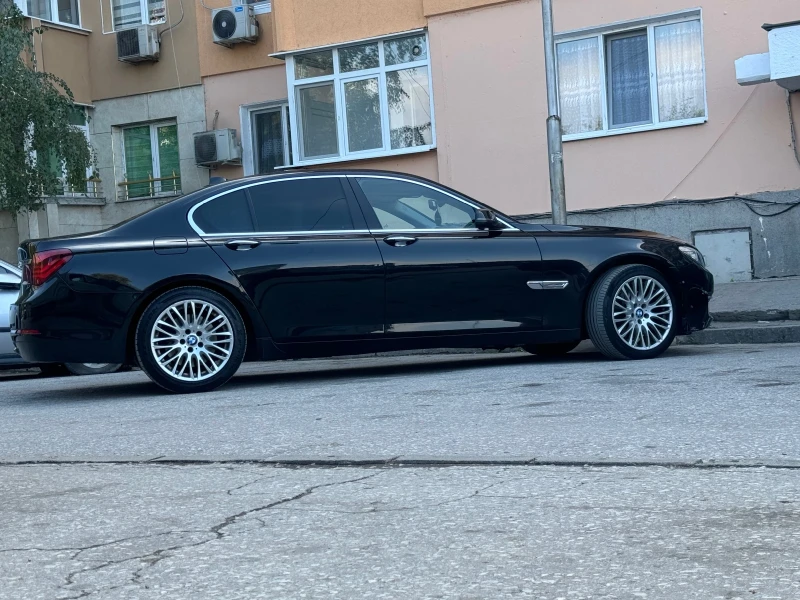 BMW 730 za poveche informacia na posochenia telefon, снимка 5 - Автомобили и джипове - 53194661