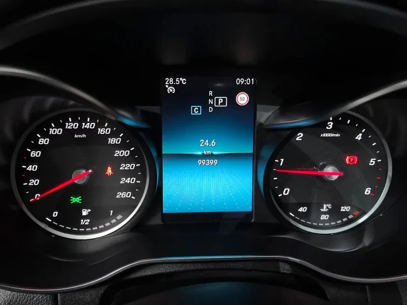 Mercedes-Benz C 220 - САМО 30% АВАНС, снимка 8 - Автомобили и джипове - 55405860
