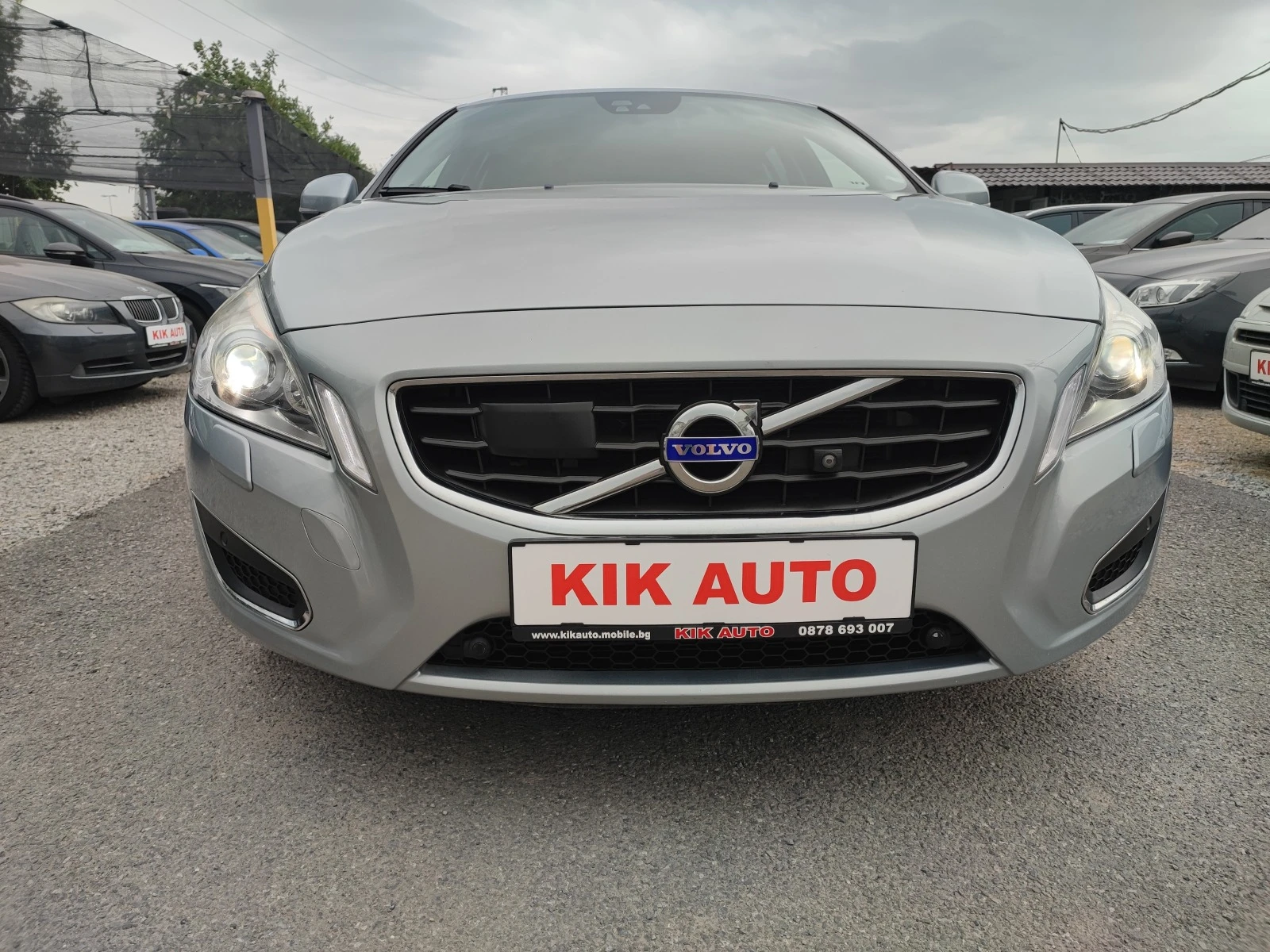 Volvo V60 2.4 D5-AWD-215ksFULL - изображение 4