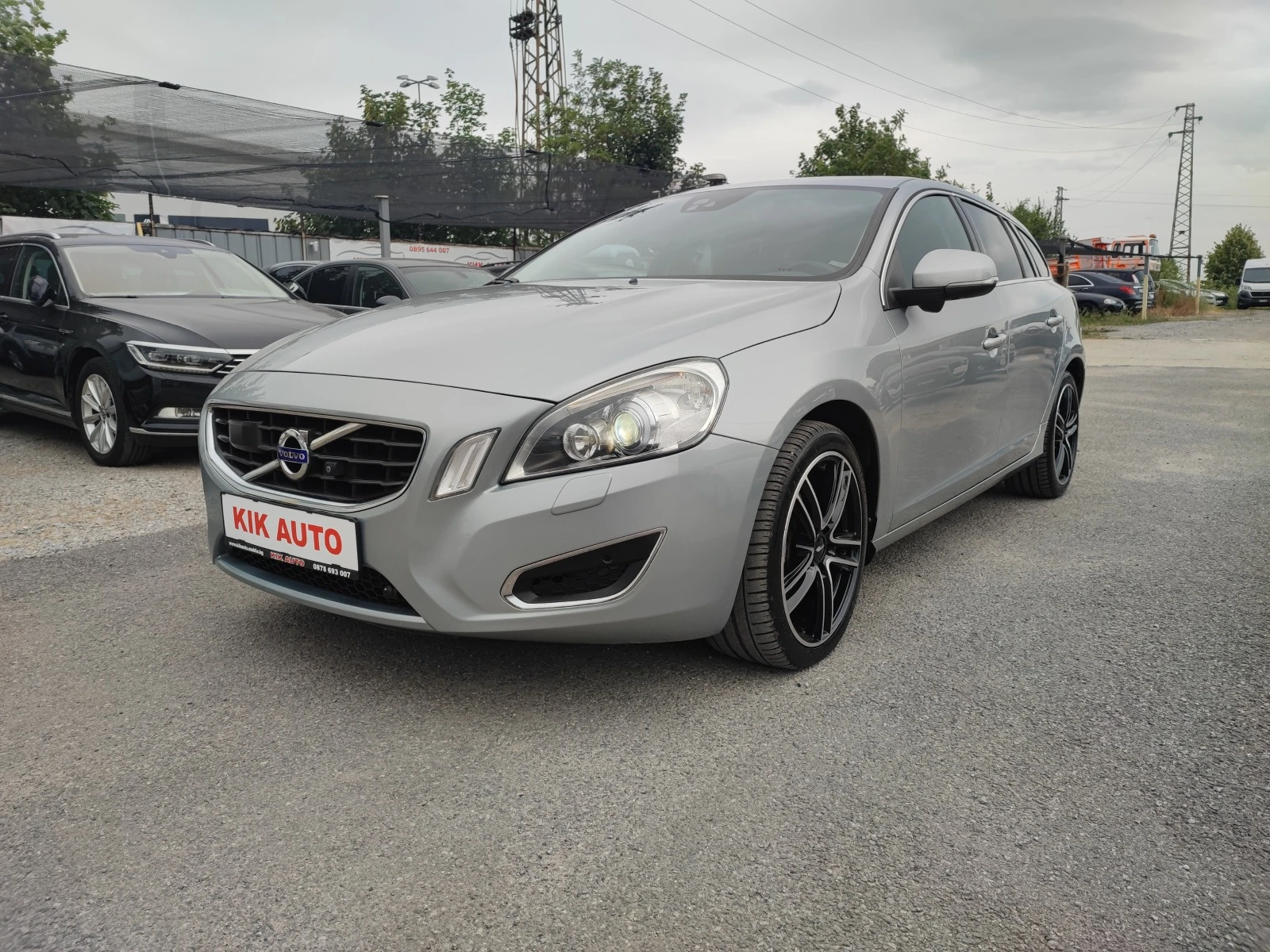 Volvo V60 2.4 D5-AWD-215ksFULL - изображение 2