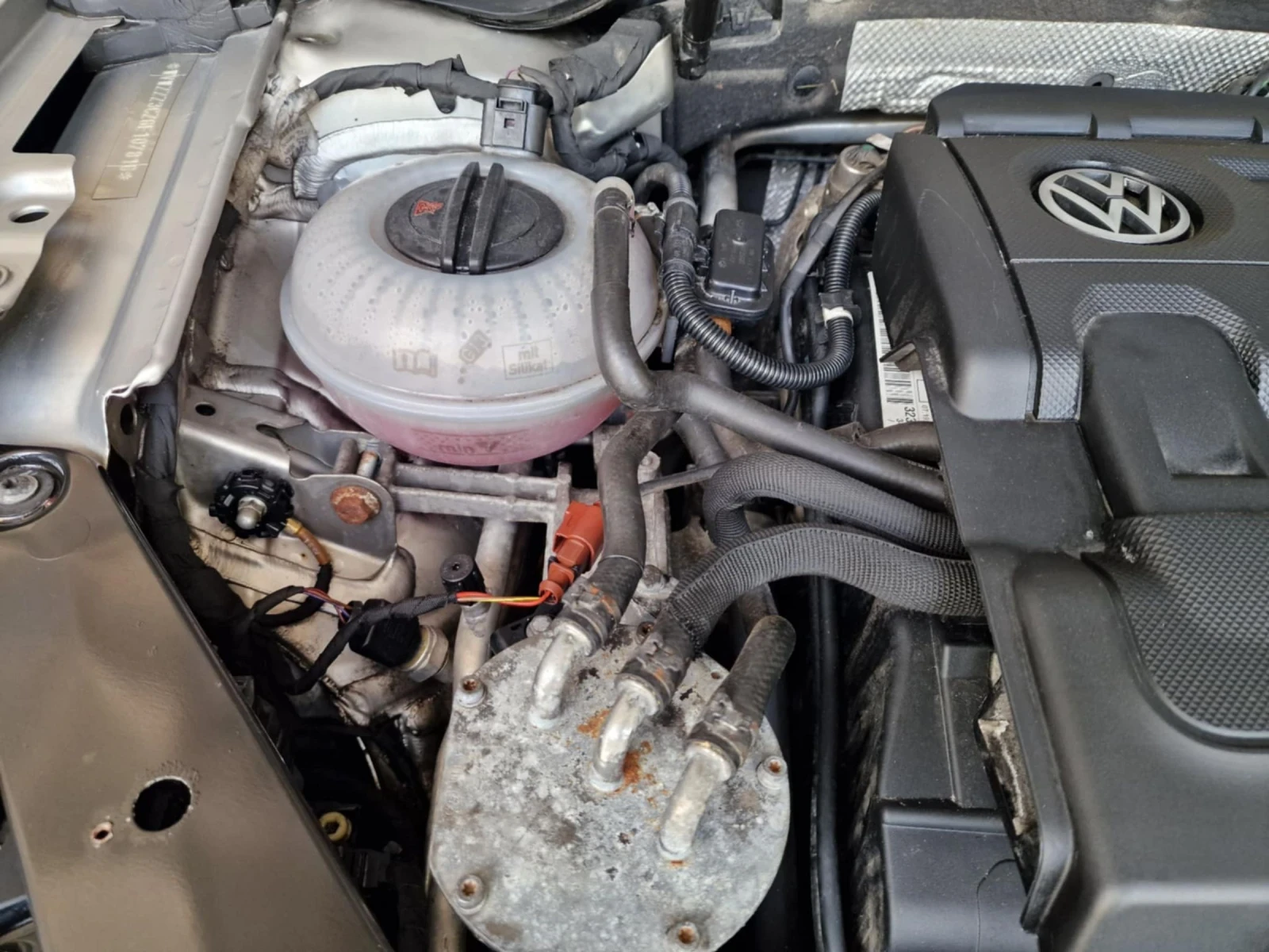 VW Passat 2.0 TDI - изображение 7