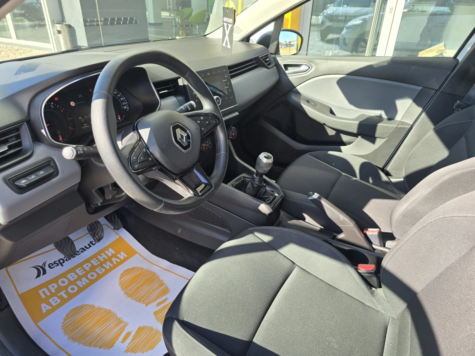 Renault Clio Tce 100 BVM5 S&S - изображение 9