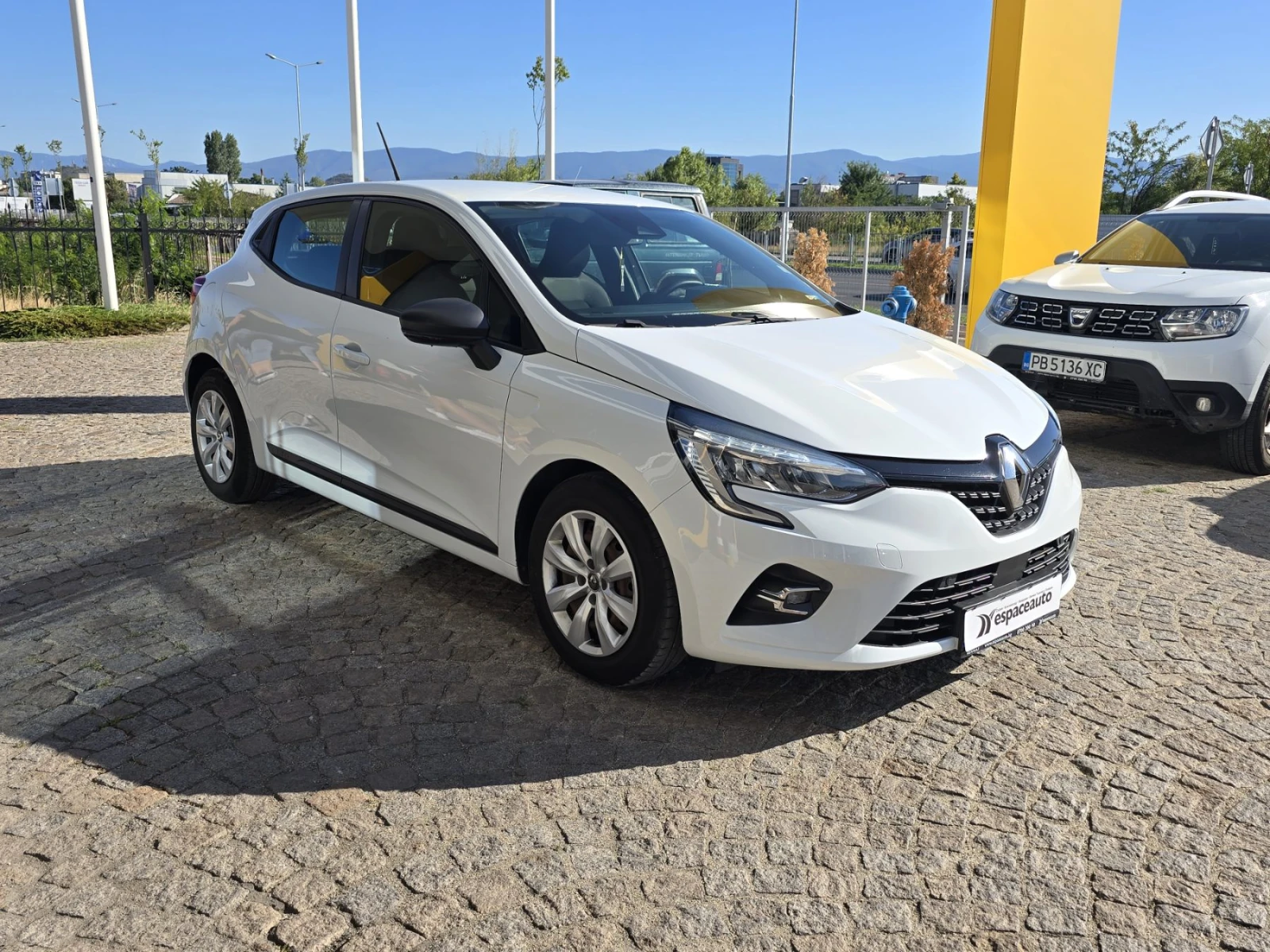 Renault Clio Tce 100 BVM5 S&S - изображение 3
