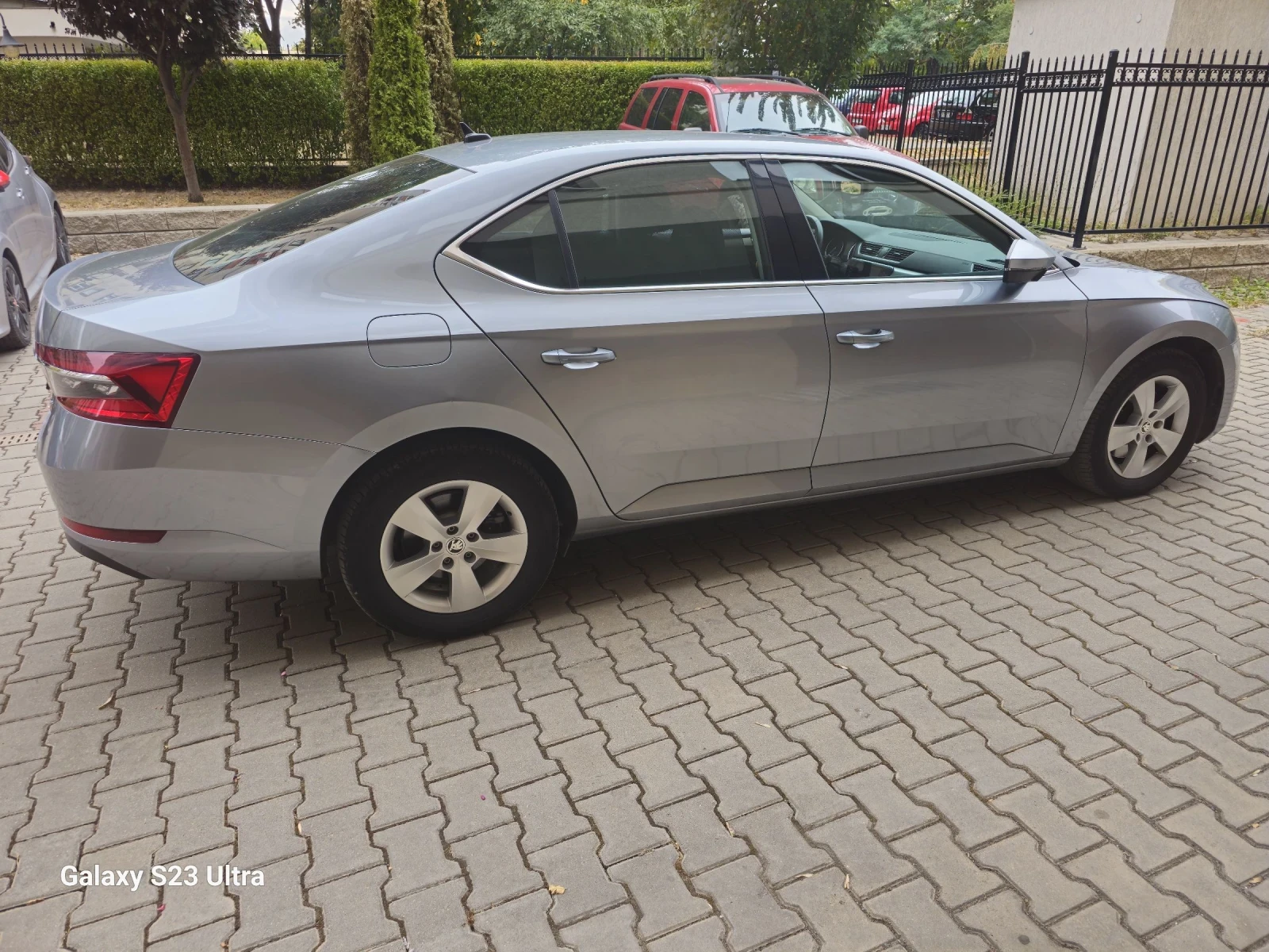 Skoda Superb Амбишън - изображение 4