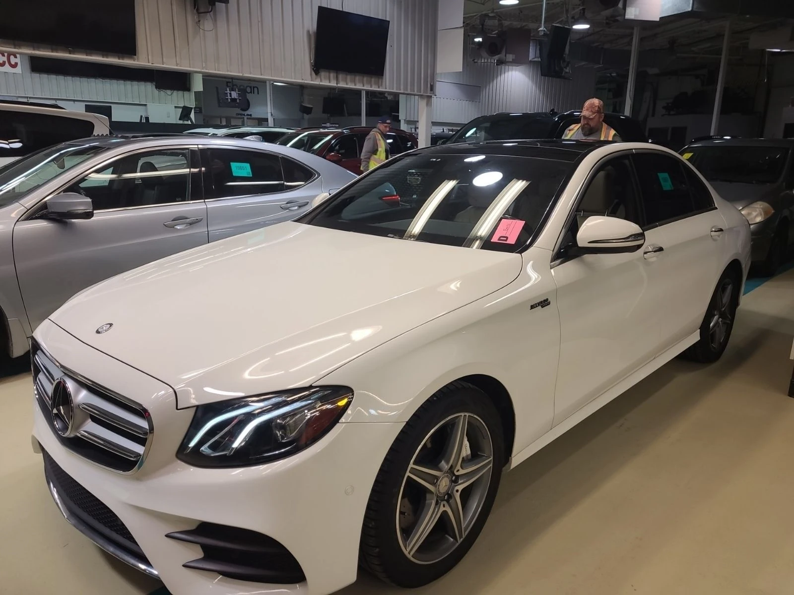 Mercedes-Benz E 400 * CARFAX *    | Mobile.bg   1