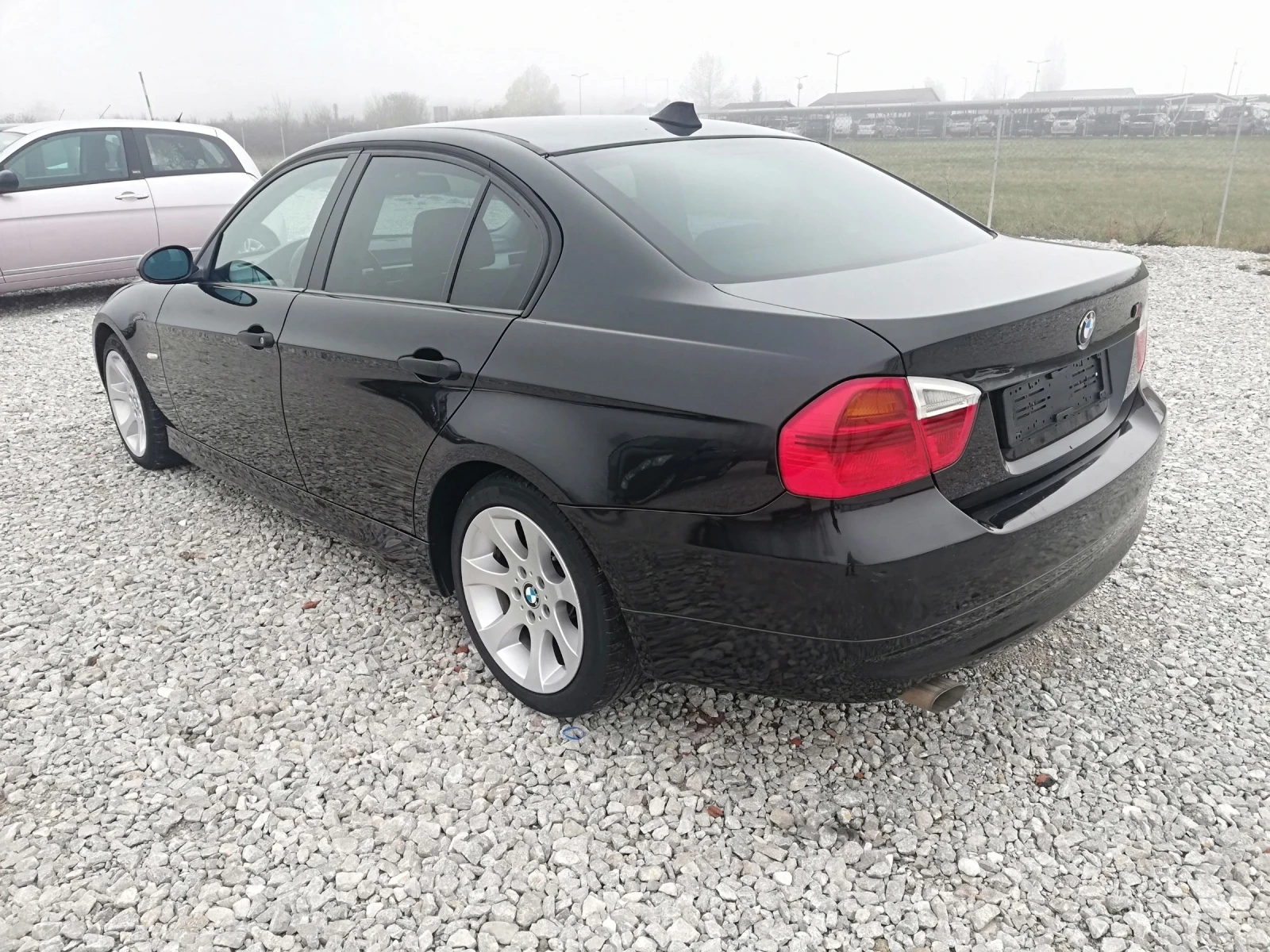 BMW 320 2.0d kli navi avtomat 163 - изображение 4