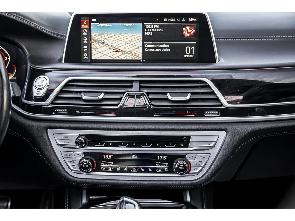 BMW 750 XDRIVE* M Pack* HUD* �����* ��������* Keyless | Mobile.bg � ����������� 11