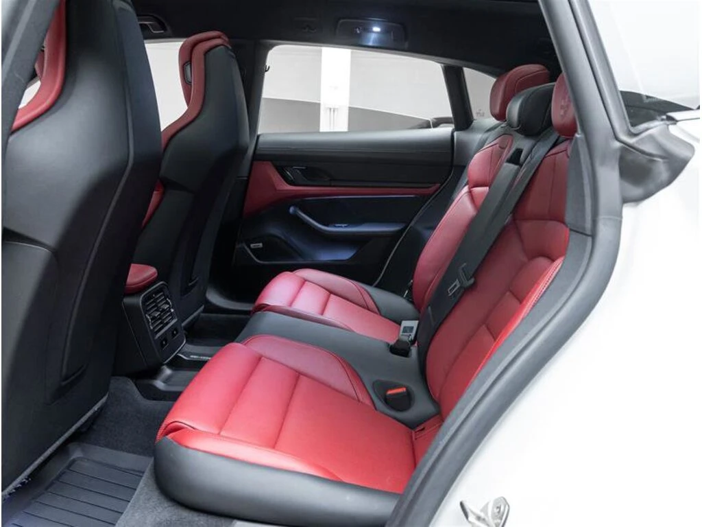 Porsche Taycan  4 Cross Turismo AWD /CARFAX/От Представителство , снимка 17 - Автомобили и джипове - 53825717