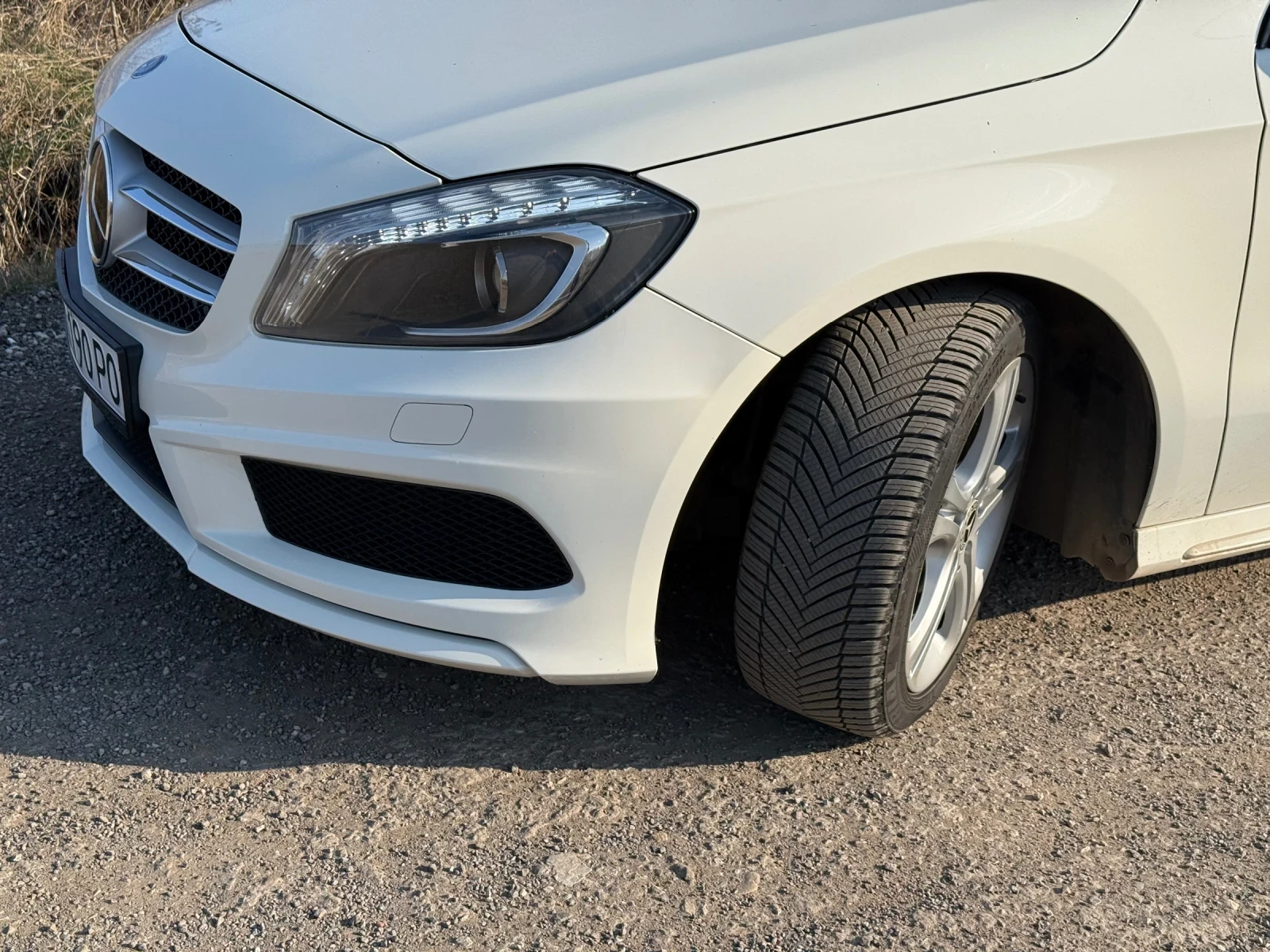Mercedes-Benz A 180 AMG line , снимка 4 - Автомобили и джипове - 53932806