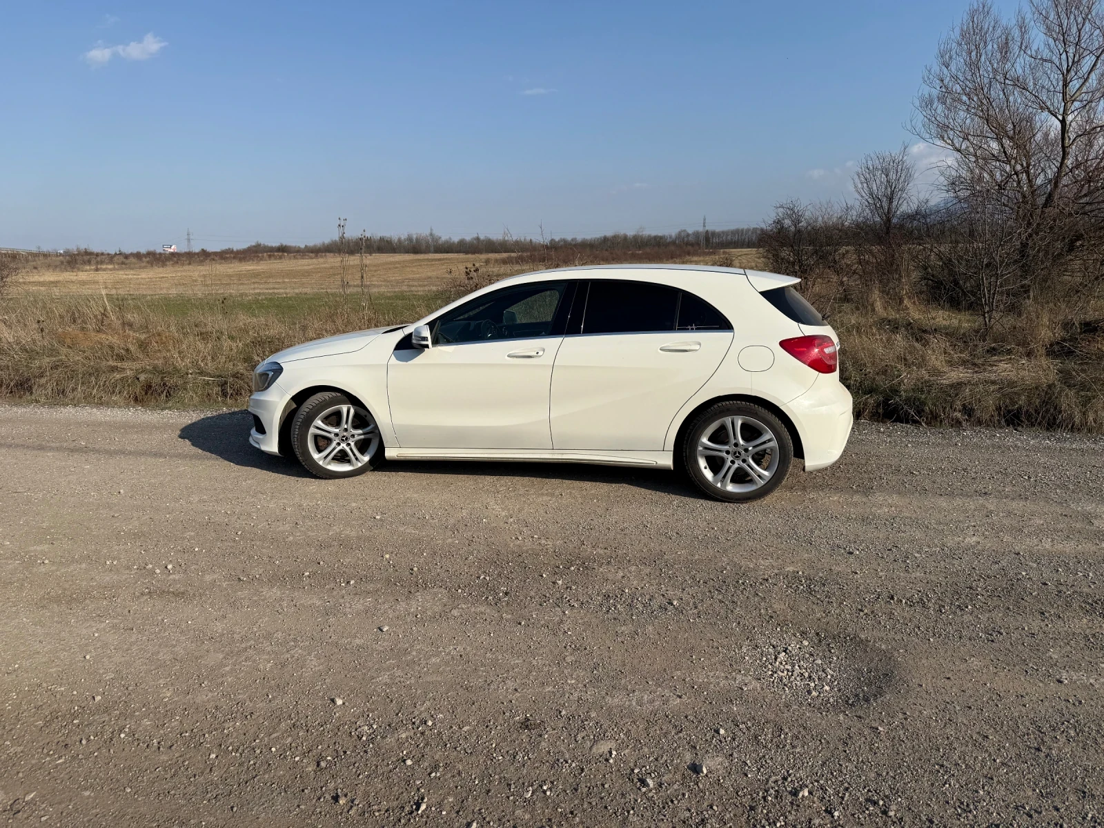 Mercedes-Benz A 180 AMG line , снимка 5 - Автомобили и джипове - 53932806