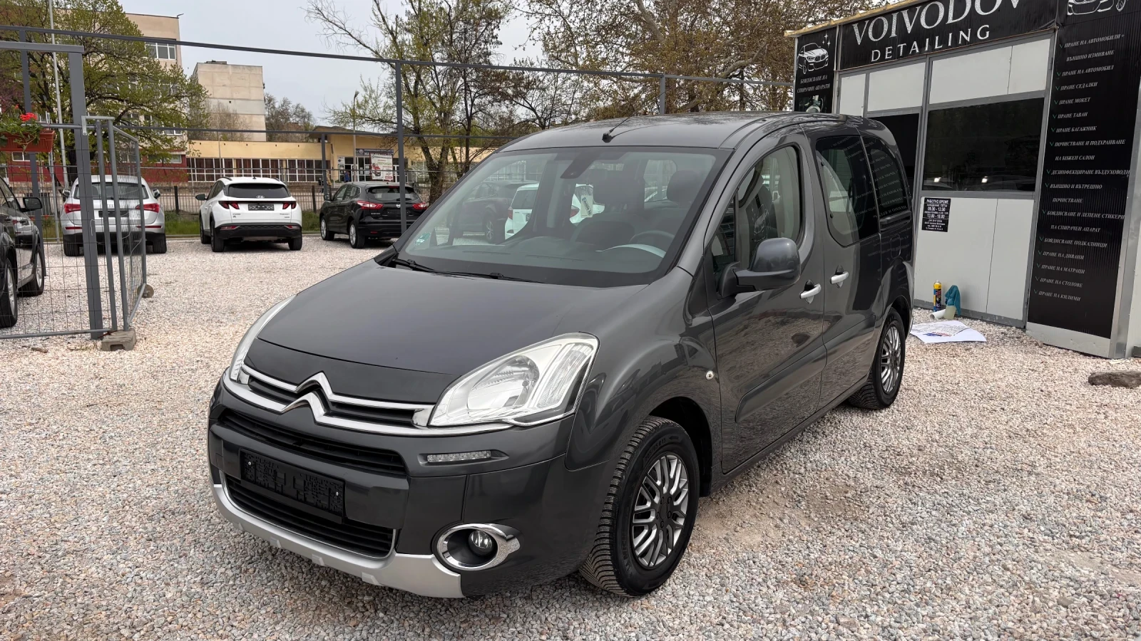 Citroen Berlingo Нов внос от Германия 1, 6 , снимка 2 - Автомобили и джипове - 54190360