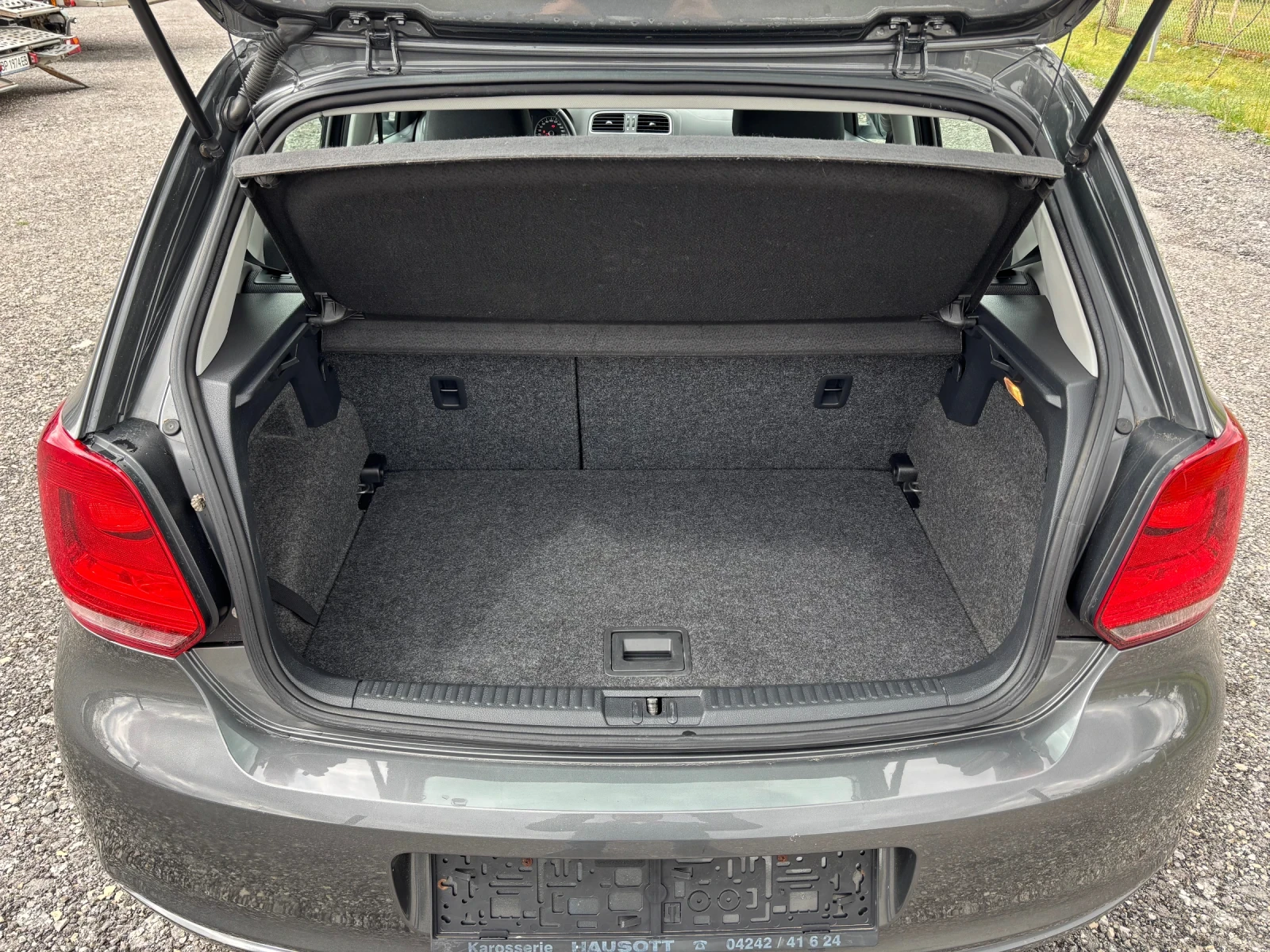 VW Polo 1.4, снимка 9 - Автомобили и джипове - 54429542